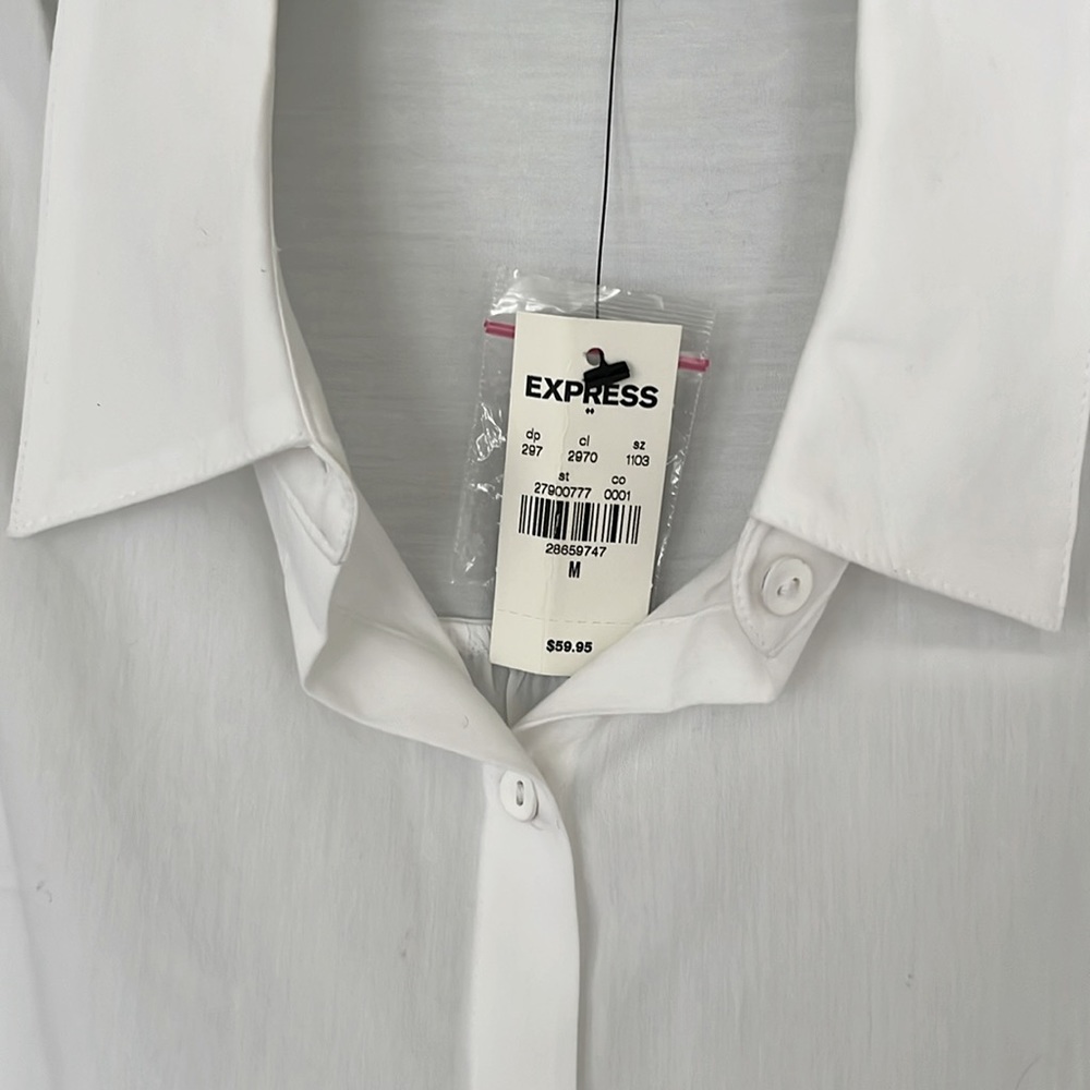 Exspress Cropped White Button Down Shirt - Picture 4 of 11
